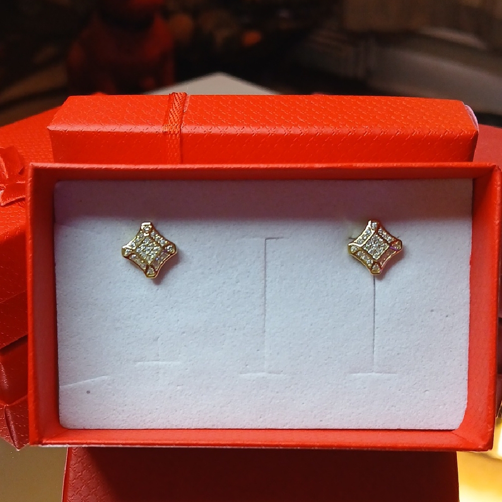 Elegant 14kt Gold Over 925 Silver Stud Earrings with Moissanite Sparkling Stones